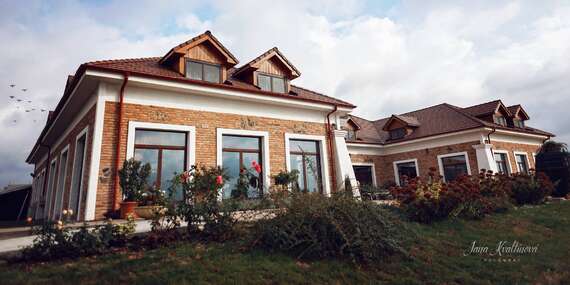 Penzión St. Peter Vini v malebných vinohradoch s ochutnávkou vín, ktoré rozprávajú príbeh miestnych viníc/Svätý Peter