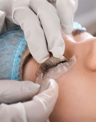 Lash lifting a Lash botox pre dlhšie a hustejšie mihalnice 