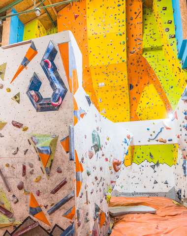 Lezecké centrum T2 Boulder Arena