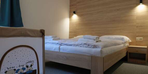 Jedinečný Ekorezort Vendelín v přírodě pro rodiny i páry se snídaní/Slovensko - Horné Považie - Podskalie