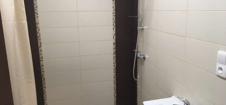 Kúpeľňa apartmánu Solaris v Štúrove