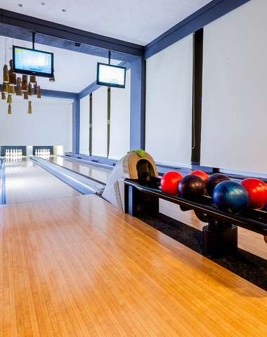 Bowling - Granit Tatranské Zruby***