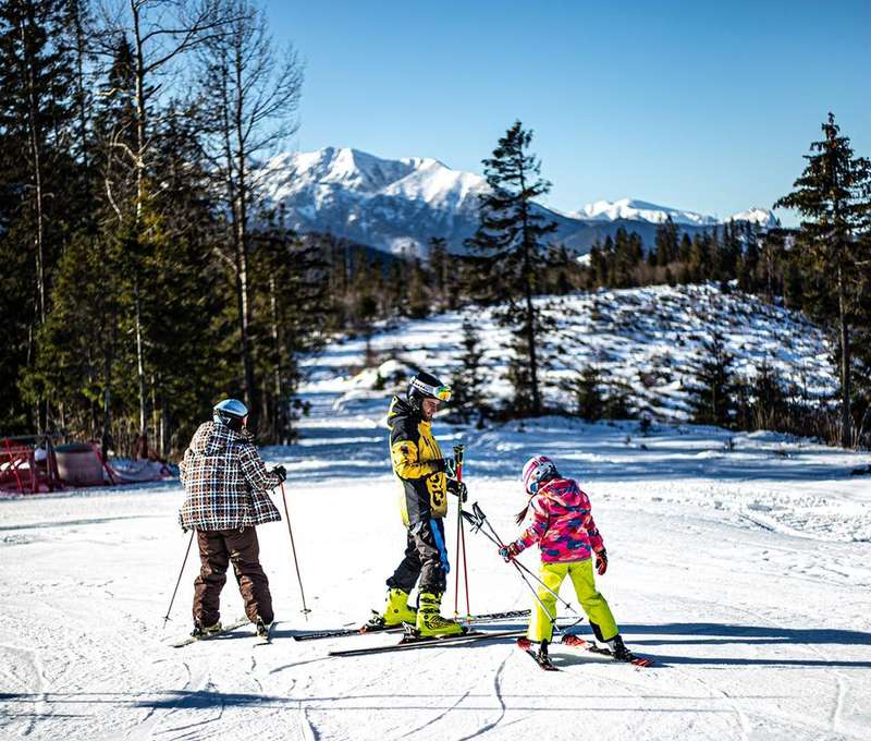 V blízkosti nájdete aj Ski centrum Strachan