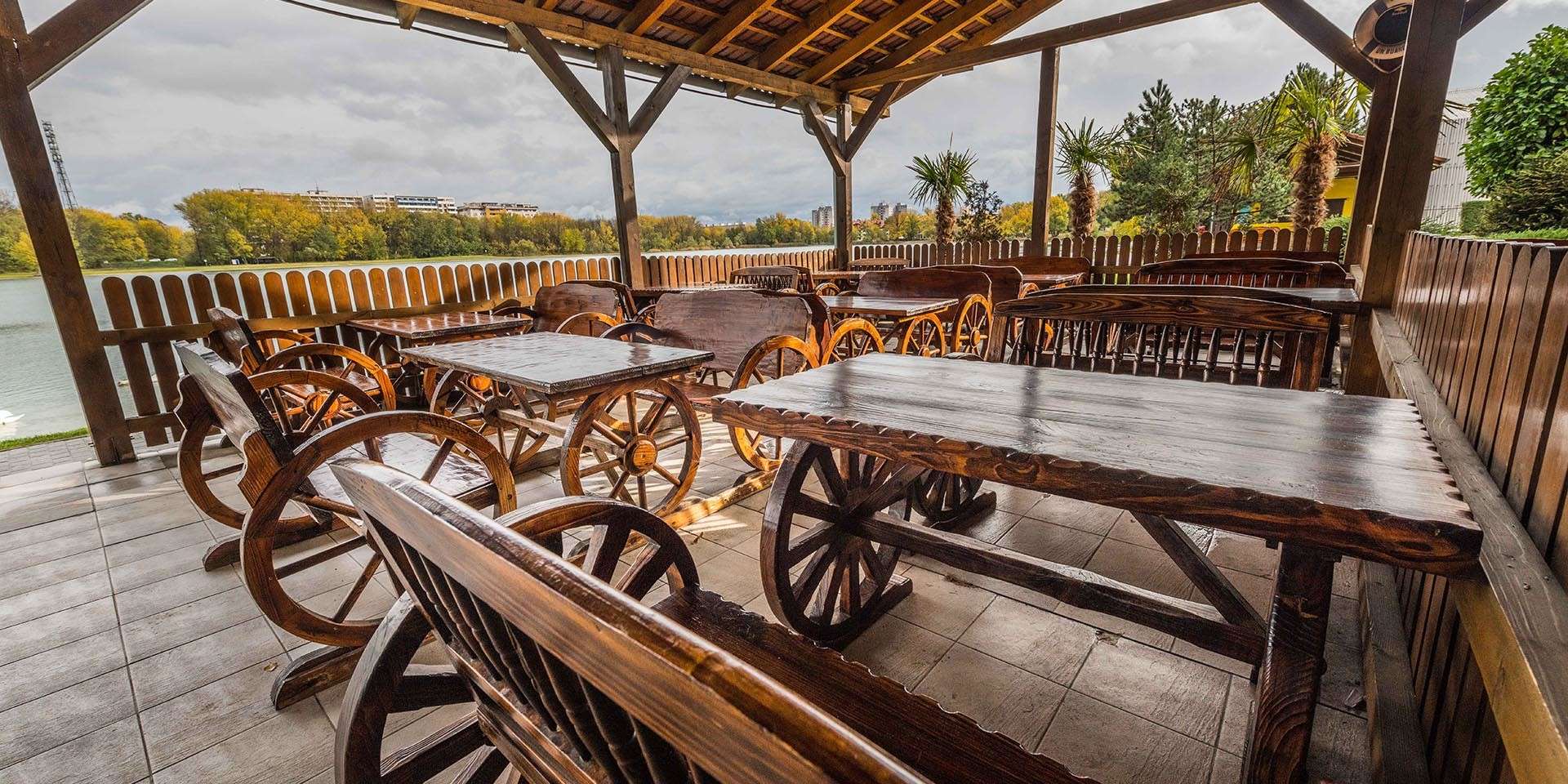 Misa plná rýb v Oáze pri Draždiaku pre 2 až 3 osoby