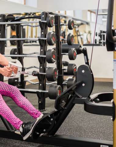 Jednorázový vstup do fitness klubu JUST GYM, permanentka alebo vstup s osobným trénerom, vypracovani
