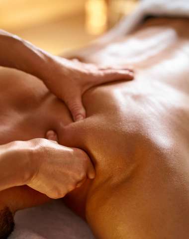 Wellness rituál pre chrbát, relaxačná masáž či kraniosakrálna terapia
