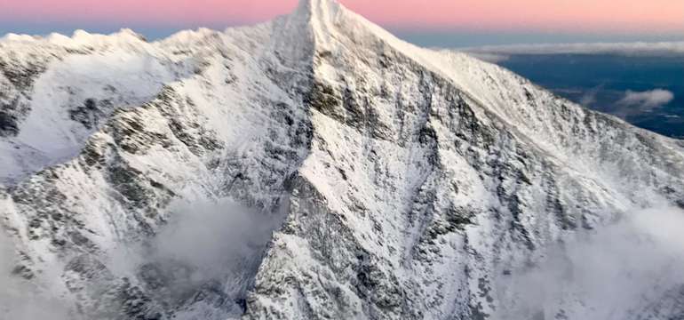 Vyhliadkový let ponad Vysoké Tatry a Poprad