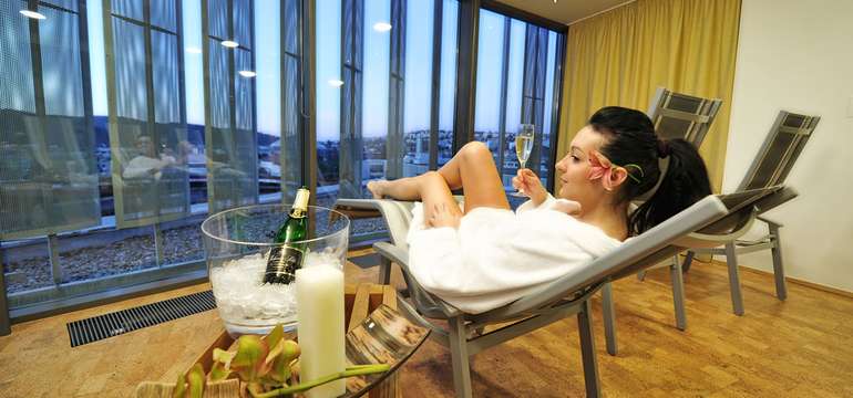Hotel Quality**** ponúka aj relax vo wellness centre so saunou a sezónnou vonkajšou vírivkou