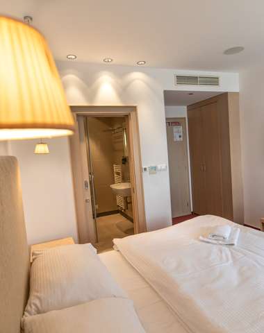 Hotel Villa Nečas****, ubytovanie v štandardnej izbe
