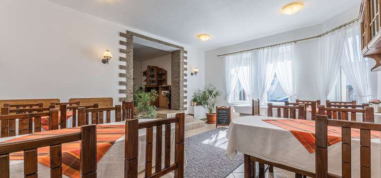 Vila Hana v Novej Lesnej – reštaurácia