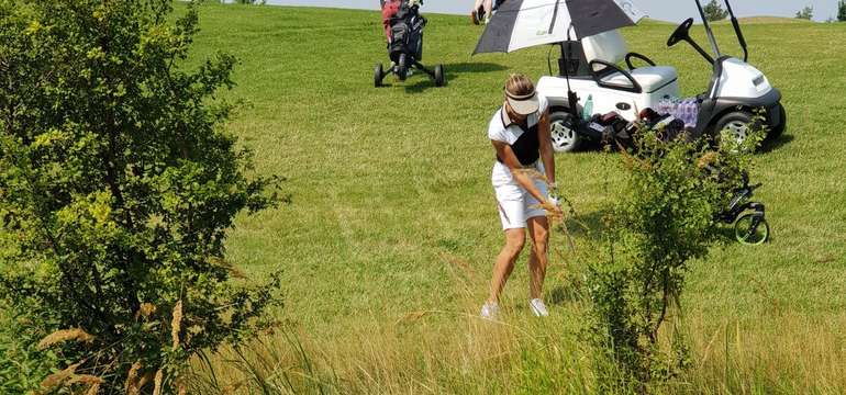 Intenzívny víkendový golfový kurz v Golf Club Welten v Báči