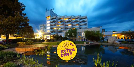 EXTRA CENY: Relaxačný pobyt v Hoteli Hviezda*** s polpenziou, neobmedzeným kúpaním a procedúrami/Dudince