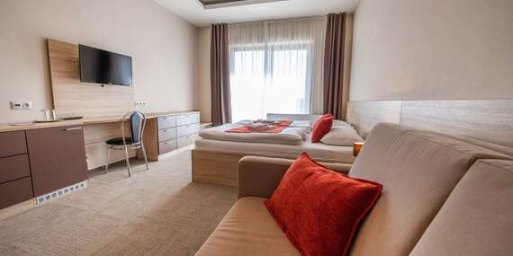 Pobyt v Aqua Sport Hotel*** s vodným svetom a polpenziou/Púchov