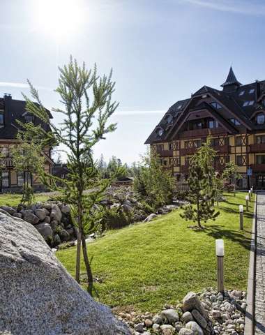 APLEND Hotel Kukučka**** v centre strediska Tatranská Lomnica