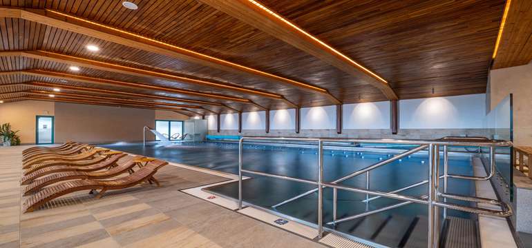 Wellness centrum - Bazén & vírivka