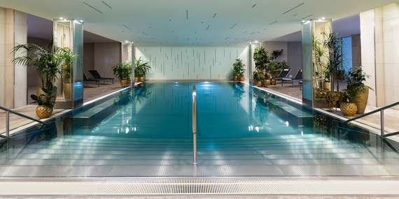Pobyt v lázeňském hotelu Veľká Fatra v Moderních lázních Turčianske Teplice se vstupy do Spa&Aquaparku nebo s procedurami/Slovensko - Turčianske Teplice