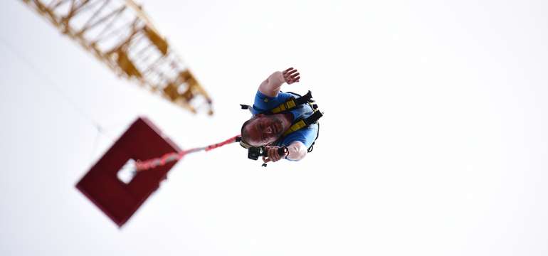 Bungee jumping vám pomôže prekonať vnútorný strach a rozpumpovať krv na maximum
