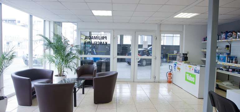 Interiér servisu autoARENA