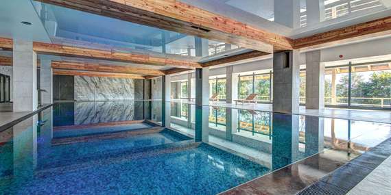 Panorama Resort & Spa v lázeňském městečku Krynica Zdrój s neomezeným wellness a stravou/Polsko - Krynica-Zdrój