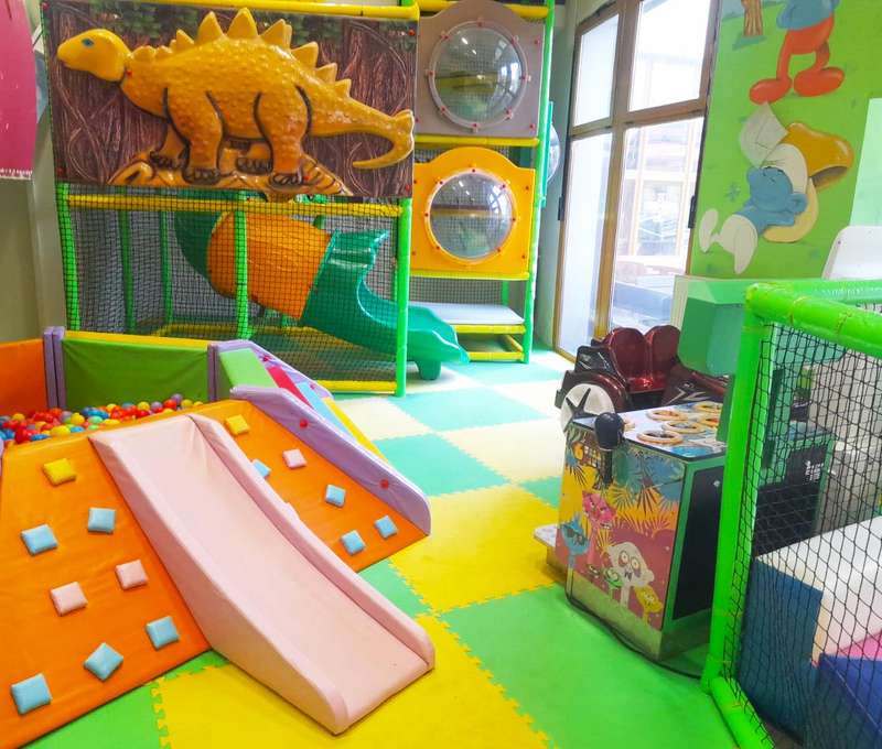 Dvojposchodové detské centrum Tutti Bambini