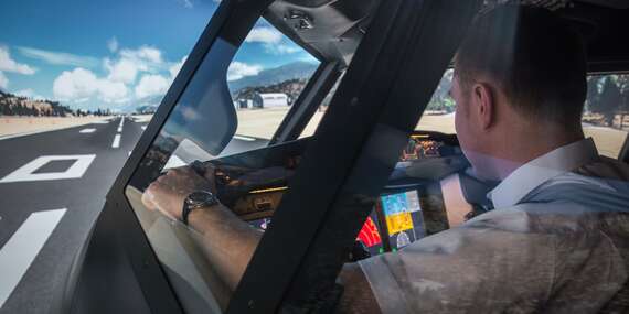Let na realistickom leteckom simulátore B738-M v Leteckom tréningovom centre v Poprade/Poprad