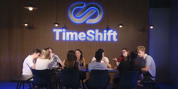PRVÝKRÁT U NÁS: Virtuálna realita TimeShift Bratislava pre 2 alebo 4 hráčov/Bratislava