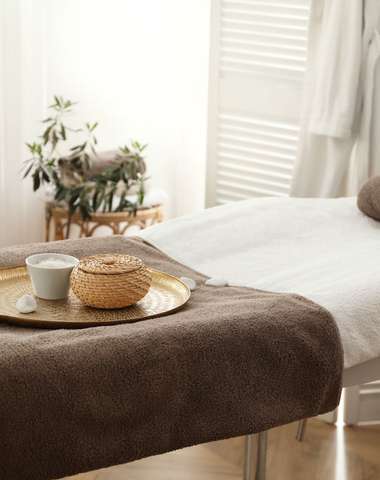 Liečebno-relaxačná alebo Deluxe masáž či darčeková poukážka na všetky druhy masáží 