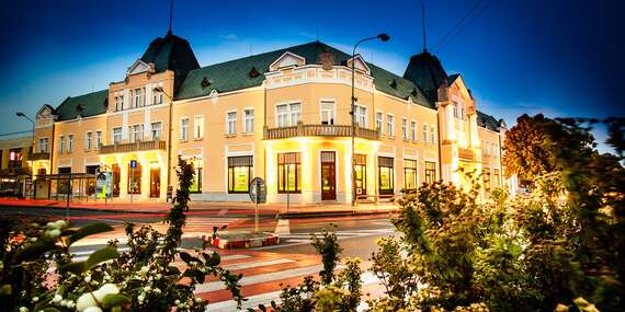 Relaxačný pobyt priamo v centre mesta v historickom hoteli Lev*** s polpenziou a neobmedzeným vstupom do wellness/Levice
