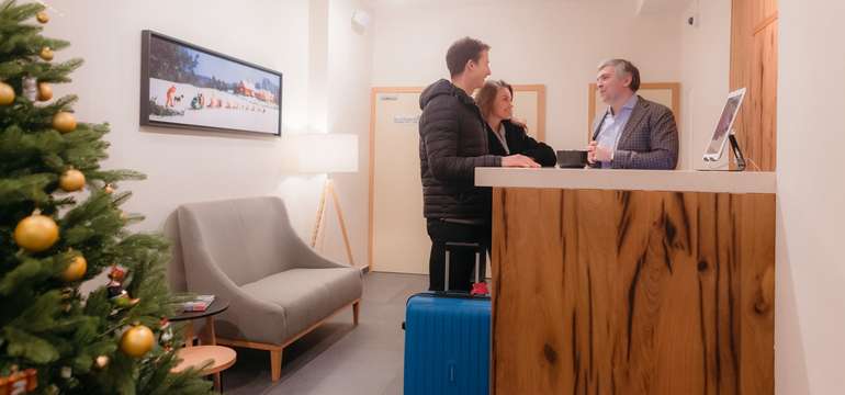 Na recepci rodinného hotelul se rádi postarají o vaše pohodlí