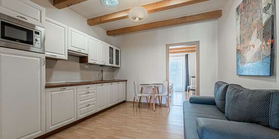 Penzión Tri Koruny s raňajkami a vstupom do sauny v centre jedného z najmenších miest Slovenska/Pieniny - Spišská Stará Ves