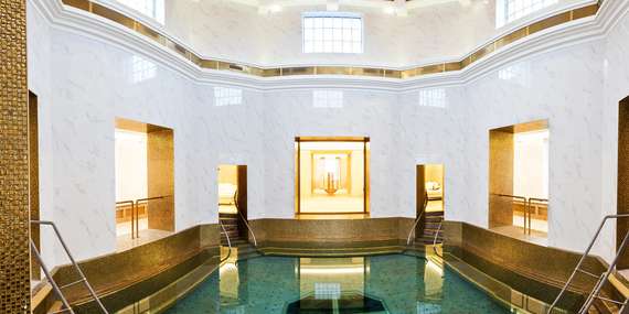 Hotel Royal Palace ***** Turčianske Teplice s neomezeným vstupem do SPA a AQUAPARKU/Slovensko - Turčianske Teplice