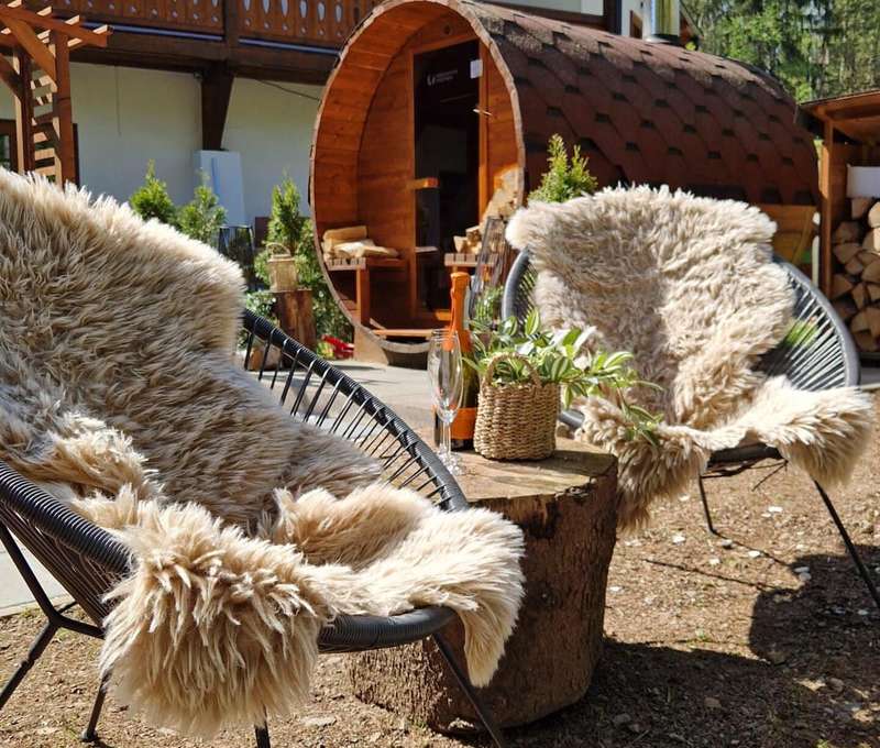 Vonkajšia vírivka a sauna