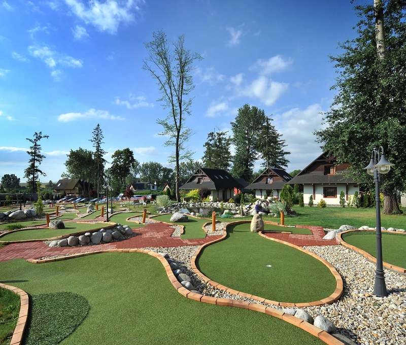 Aplend Adventure Golf