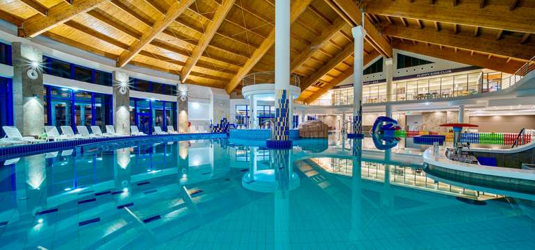 Bazénový svet v Thermal Parku Wellness Hotela Patince****