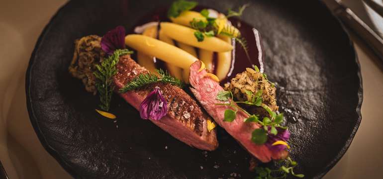 Gastronómia v hoteli Dolphin****
