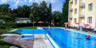 Vonkajší bazén hotela Korekt*** je k dispozícii neobmedzene