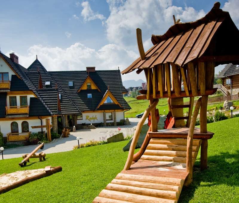 Hotel Redyk*** v najvyššie položenej poľskej obci Zab v Zakopanom