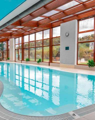 Wellness centrum ponúka na oddych bazén, vírivku aj 3 druhy sáun
