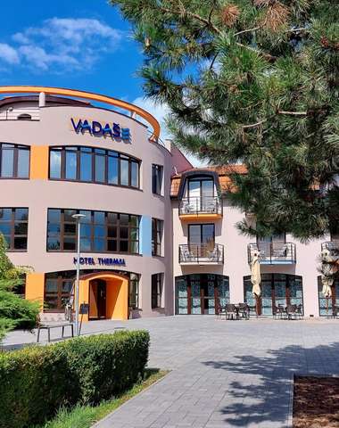Dovolenka na najväčšom aquaparku na Slovensku s neobmedzeným vstupom vo Wellness Hotel Thermal***