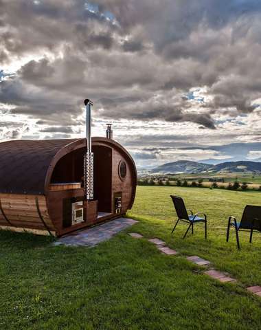 Privátna sauna s kúpacou kaďou