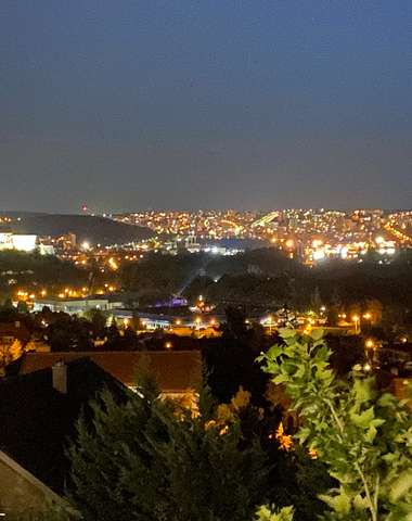 Najkrajšie výhľady na panorámu mesta Nitra a romantické západy slnka