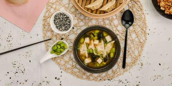 Regal Burger a Poké Bistro v OC Eurovea/Bratislava - Eurovea