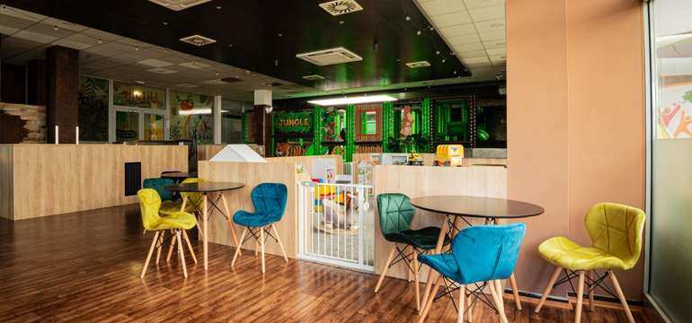 Rodinné vstupy do detského kútika LuckyLand 