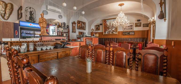 Grand Mother's Slovak Pub 