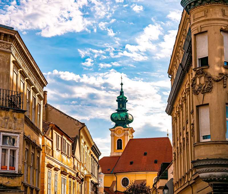 V historickom centre Győru na vás zapôsobí jeho genius loci