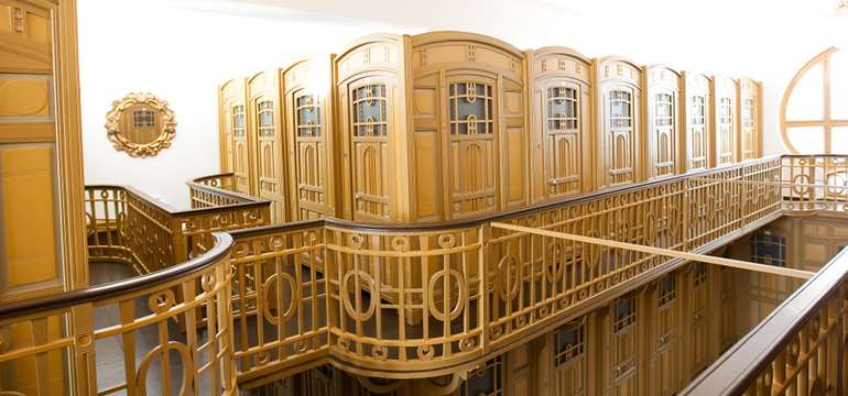 Počas renovácie bol interiér kúpeľov obnovený podľa originálov