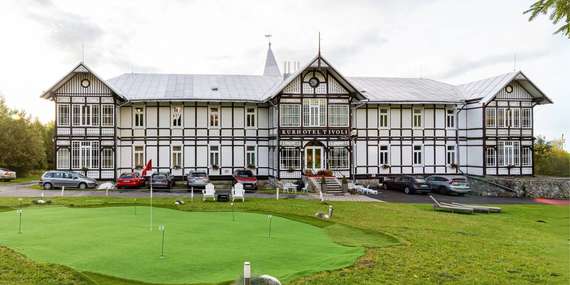Hotel TIVOLI*** vhodný pro dospělé s výhledem na Gerlachovský štít a chutnou polopenzí/Sloveensko - Vysoké Tatry - Tatranská Polianka