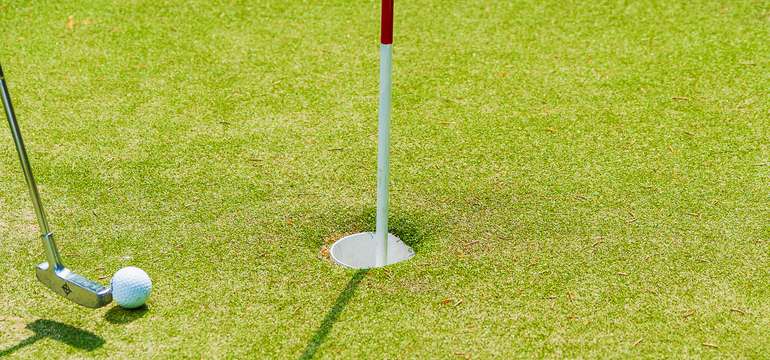 27-jamkové golfové ihrisko