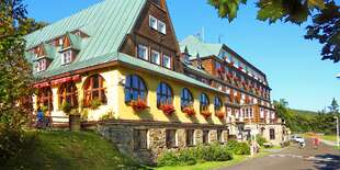 Hotel má ideální polohu pro procházky i cykloturistiku