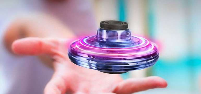 Hra pre dvoch - lietajúci fidget spinner, mini drone